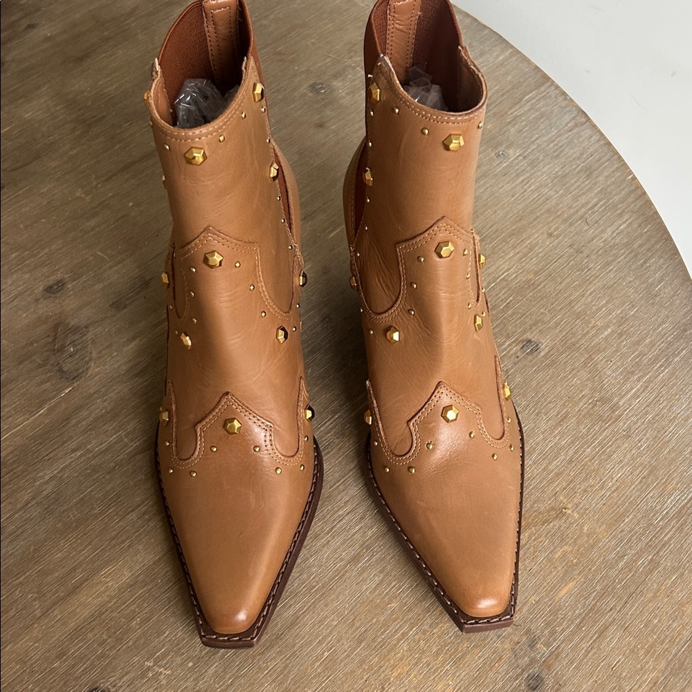 Vince Camuto Norley Studded Leather Western Ankle Booties Women’s Size 5.5 - Picture 15 of 17